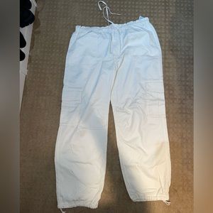 Women’s Abercrombie and Fitch parachute utility pant